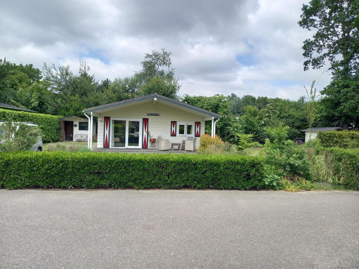 Chaletbos Voorthuizen Stroe Garderen Villa Exterior photo